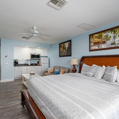Harbour House Stunning Studio ฟอร์ตมายเยอร์สบีช ภายนอก รูปภาพ